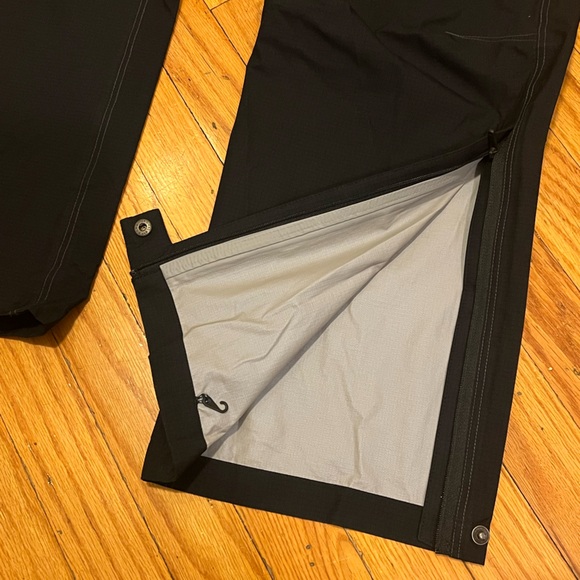 KUHL Mens Jetstream Rain Pant 36x32 Performance Waterproof 100% Nylon Ankle Zip - Picture 9 of 16